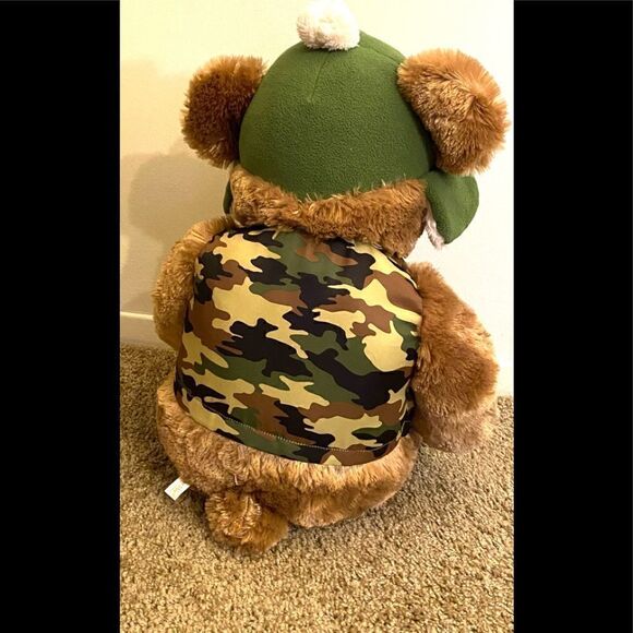 RARE 2018 Dan Dee Collectors Choice Bear Cammo - Picture 4 of 6